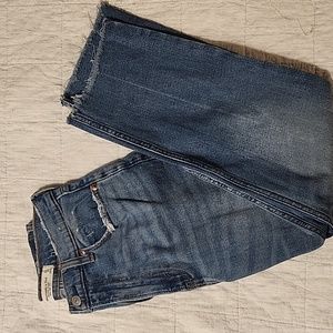 Abercrombie & Fitch Ankle Straight High Rise size 27